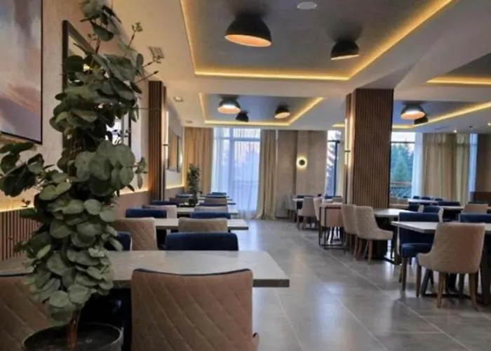 Elite B5 Hill Apartman